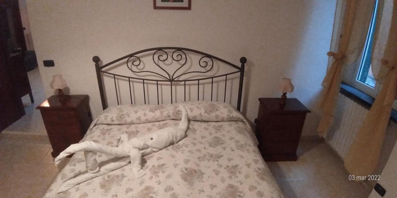 U' Caruggiu De Cisan Daire Cisano sul Neva Dış mekan fotoğraf